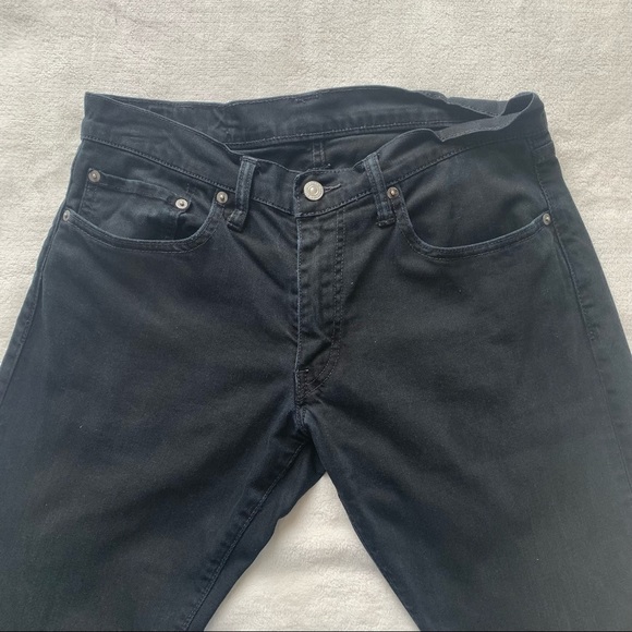3/$30 Levi’s Men’s 513 Black Slim Straight Jeans - Picture 3 of 8
